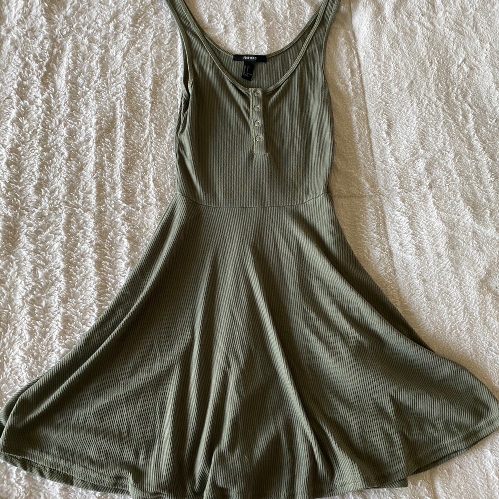 Green Flow Dress - Mini